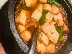 石锅沃豆腐-桂满陇-十里风荷(合生汇店)
