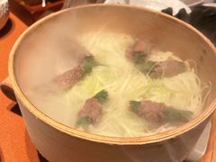 -左庭右院鲜牛肉火锅黑金店(陆家嘴中心店)