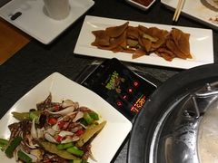 -马路边上·小海鲜烧烤(八一路店)