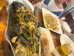 -两兄弟Song Pee Nong(2号店)