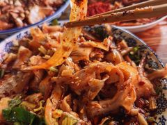 -赵姐猪耳朵饭店