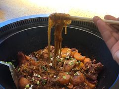 -山里屯铁锅炖(哈尔滨中央大街店)