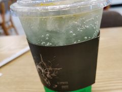 -织荆鸟咖啡(首开福茂店)