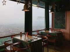 靠窗位-烛影拾光观景餐厅·创意菜·摄影·小提琴(大唐不夜城店)