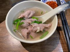 -肖四女乐山跷脚牛肉(世博源店)
