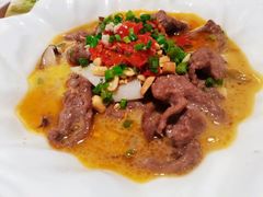 剁椒嫩牛肉-渝信川菜(工体店)