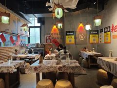 -耙吉吉川味小酒馆(本地人回头店)