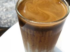 -Line 咖啡(石厦花园店)