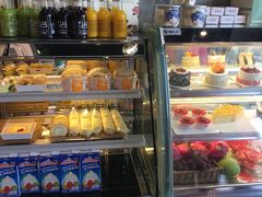 面包甜点陈列柜-米兰朵蛋糕面包店(劲松七路店)