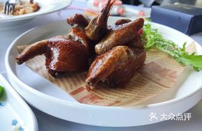 Crispy Juicy Pigeon