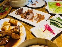 -新梅华·茶点餐厅(石路国际商城店)