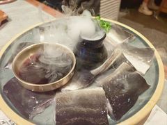 -草家酱蟹炭火烤肉店(珲春南路一店)