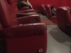 -SFC上影影城(新世界店)