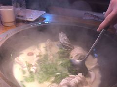 -咕嘟草帽鱼·牛奶一样的鲜鱼汤(天鹅湖万达广场店)