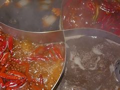 -廖掌柜·重庆鲜货火锅(上海首店)