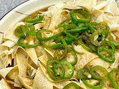 白灼腐竹-银峰农庄·特色烧鸡·鲜无花果浸鸡