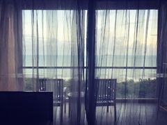 -三亚湾海居铂尔曼度假酒店