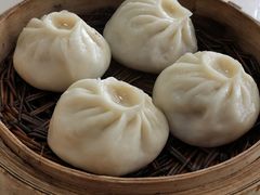虾肉小笼-老西白点心店