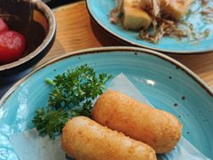 -枝魯枝魯自助料理