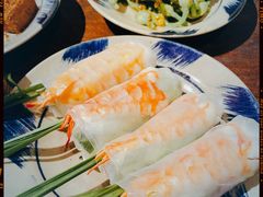 -Cuc Gach Quan Restaurant