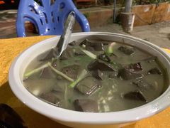 -长坦新鲜猪什夜宵广场