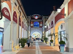 -佛罗伦萨小镇广佛名品奥特莱斯(疏港路店)