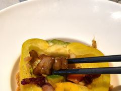 彩椒炒雪花牛肉粒-一德轩·闽.粤料理(福州广场店)