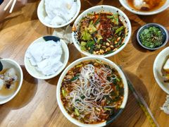 -余庆小吃(小吃一条街店)