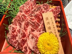 -山川小町·极番烧肉(新地假日广场店)