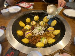 -万里闯关东铁锅炖菜馆(高新旗舰店)