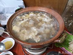 -威邵鸡煲(西华路总店)