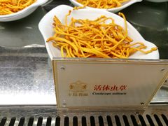 -半岛翡丽海鲜自助餐厅(观风亭店)