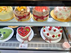-花花卷卷·鲜食蛋糕(静安久光百货店)