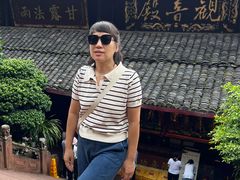 -峨眉山报国寺