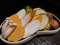 -山川小町·极番烧肉(新地假日广场店)