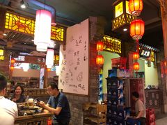 大堂-渝大狮毛肚老火锅(普陀店)