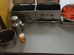 -易记皮肚面(明瓦廊店)