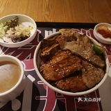 味增汤很对胃口，酱油味没有其他日料店浓