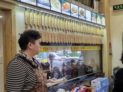 -董厨煨汤馆(车站路店)