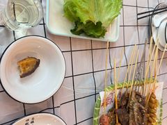 -顶峰夜宴·龙虾烧烤大排档(九江学院店)