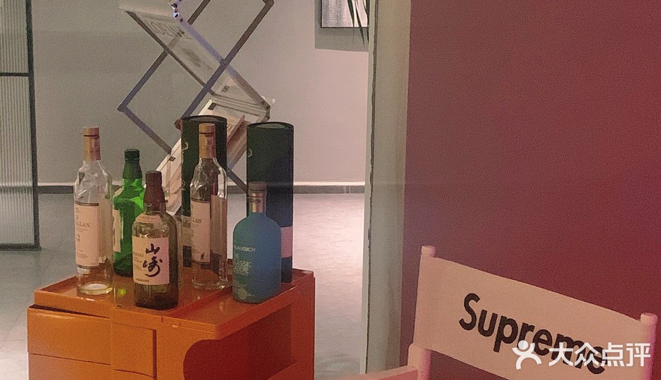 南昌探店｜强威大厦里面竟然藏着一家餐吧‼️