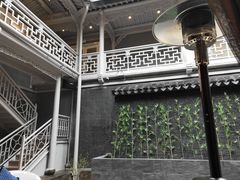 -CHASE Modern Cuisine(崇宁路店)