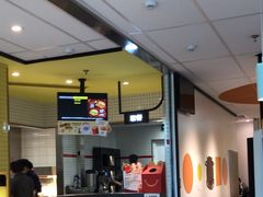 -麦当劳(普陀香溢花城店)