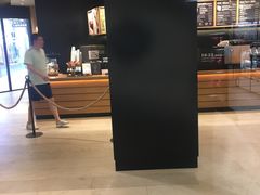 -星巴克臻选(华堂·新辰汇店)