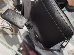 -LV路易威登(德基广场店)