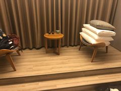 -西安大雁塔科技大学地铁站亚朵酒店