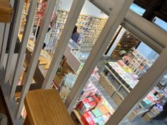 -猫的天空之城概念书店(苏州平江店)