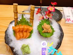 野生马粪活海胆-鲔屋寿喜烧