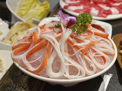 -宽板凳老灶火锅(台湾街店)