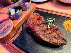 果木烤安格斯谷饲牛排-MR.ROCKY洛奇先生RESTAURANT&BAR(宝安壹方城店)
